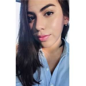 Meet your Posher, Angie